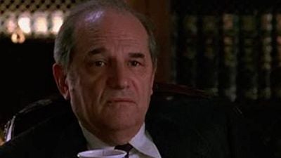 Steven Hill, veterano actor de 'Ley y orden', fallece a los 94 años noticias imagen