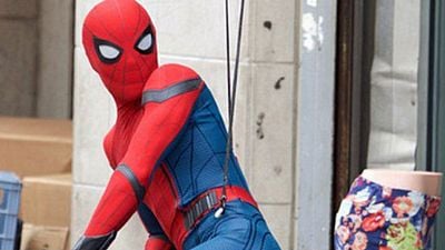 'Spider-Man: Homecoming': Tom Holland y Jon Watts comparten vídeos del 'set' noticias imagen