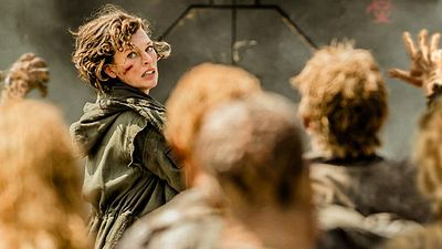 'Resident Evil: El capítulo final': Milla Jovovich se enfrenta a una horda de zombis en una nueva imagen noticias imagen