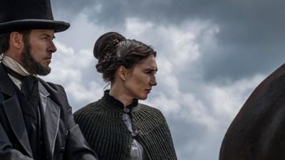 Nuevo tráiler internacional de 'Brimstone', con Jon Nieve y Melisandre de 'Juego de tronos'