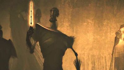 Un libro de 'Los cuentos de Beedle el Bardo' escrito a mano por J.K. Rowling se vende por casi 370.000 libras noticias imagen