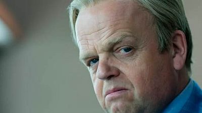 'Sherlock': El nuevo villano es introducido en el tráiler de ‘The Lying Detective’ (4x02) noticias imagen