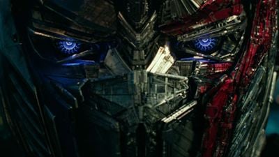 'Transformers: El último caballero' lanza spot y Michael Bay afirma que deja la franquicia