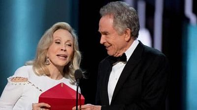 VÍDEO: El error de Warren Beatty y Faye Dunaway y otros momentos incómodos de la historia de los Oscar noticias imagen