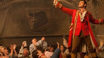 'La Bella y la Bestia': Recuerda la mítica escena de la taberna con este clip de la versión de acción real noticias imagen