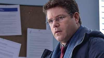 'Stranger Things': El personaje de Sean Astin es el "Barb de la segunda temporada" noticias imagen