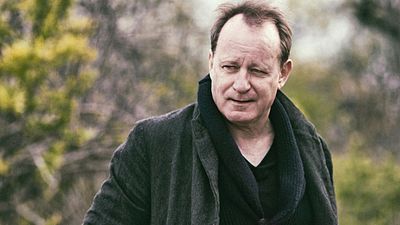'Regreso a Montauk': Stellan Skarsgård protagoniza este drama sobre el recuerdo del primer amor que ya puedes ver en los cines españoles noticias imagen