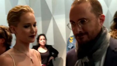 Vlog Runner: Cenamos con Jennifer Lawrence y Darren Aronofsky en París por 'madre!'