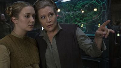 Billie Lourd y Carrie Fisher intentaron colarse en un pase de 'Star Wars: El despertar de la Fuerza' de incógnito noticias imagen