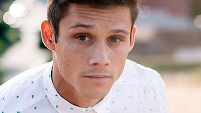 Conoce mejor a Timothy Granaderos, el personaje más odioso de 'Por trece razones' noticias imagen