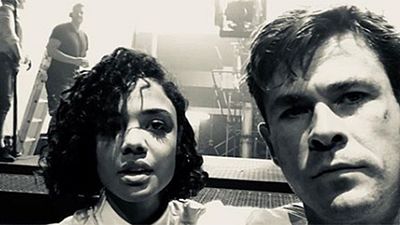 Tessa Thompson y Chris Hemsworth se lo pasan así de bien en el rodaje de 'Men in Black’ noticias imagen