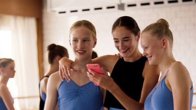 'Girl' y 'The Guilty', entre las 6 cintas que compiten por el premio a la Mejor ópera prima en los EFA  noticias imagen