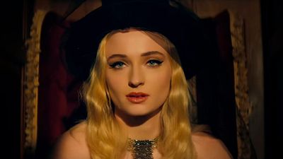 Sophie Turner y Priyanka Chopra, protagonistas del nuevo videoclip de los Jonas Brothers noticias imagen