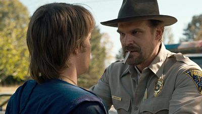 Ya no veremos a gente fumando en las series y programas de Netflix noticias imagen