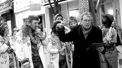 Adiós a Terry Jones, miembro de los Monty Python y director de 'La vida de Brian'  noticias imagen