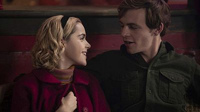 'Las escalofriantes aventuras de Sabrina': ¿Qué futuro les espera a Harvey y Sabrina en la temporada 4? noticias imagen