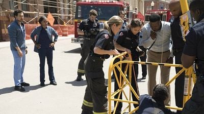 'Estación 19' renueva por una cuarta temporada y habrá posibilidad de un 'crossover' con 'Anatomía de Grey' noticias imagen