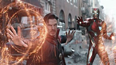 'Vengadores: Infinity War': Doctor Strange lleva la armadura de Iron Man en esta imagen detrás de las cámaras