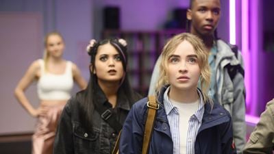 Sabrina Carpenter y Netflix desarrollarán una versión musical de 'Alicia en el País de las Maravillas'