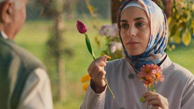 Si solo puedes ver una serie turca, que sea 'Nos conocimos en Estambul' (Netflix)