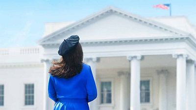 El famoso vestido azul de Monica Lewinsky, protagonista del nuevo avance de 'American Crime Story: Impeachment' noticias imagen