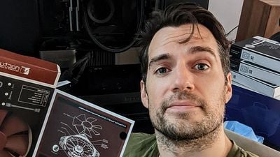 Si necesitabas alguna prueba más de que Henry Cavill es el más 'friki' de Hollywood, aquí la tienes noticias imagen