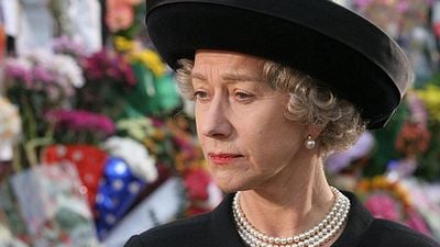 Pocas actrices se han atrevido a dar vida a Isabel II en pantalla (y la mitad son en 'telefilmes') noticias imagen