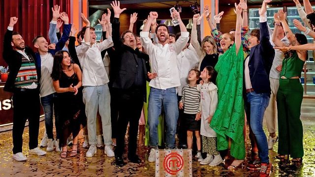 El exfutbolista que ganó 'MasterChef': Dos años después, presenta su propio programa de cocina noticias imagen
