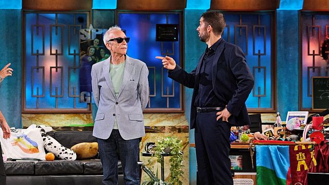 David Broncano y Juan José Millas cumplen con su objetivo en 'La Revuelta': iguala la peor cuota antes de cerrar temporada noticias imagen