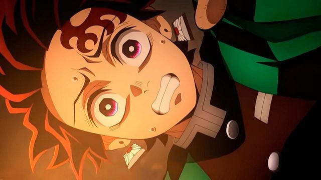 La primera muerte de 'Demon Slayer: Kimetsu no Yaiba – La Fortaleza Infinita' aparece en el primer tráiler, pero debes debes fijarte muy detenidamente noticias imagen