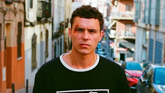 Arón Piper antes de la revolución de 'Élite': "Vivíamos los dos en la misma habitación. Yo con un colchón en el suelo" noticias imagen