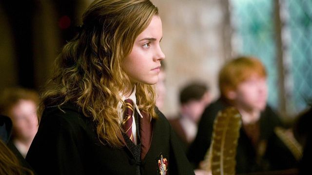 La moda de Hogwarts llega a nuestras casas con estas ofertas en sudaderas de las diferentes casas de 'Harry Potter' noticias imagen