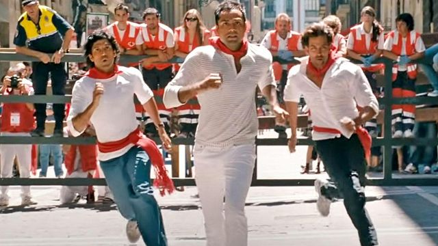 Una película de Bollywood se atrevió a correr en San Fermín y se convirtió en fenómeno que arrasó en taquilla y premios noticias imagen