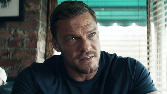 La razón que hay detrás de la paliza que Alan Ritchson, actor de 'Reacher', propinó a su vecino: las autoridades no presentarán cargos penales noticias imagen