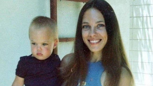 La madre de Angelina Jolie también era actriz, pero solo hizo dos películas: "Cuando tenía 25 años estaba divorciada y tenía dos hijos" noticias imagen