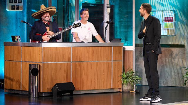 El presidente de RTVE justifica la renovación de 'La Revuelta' con subida de presupuesto: "Hay un nutrido equipo que trabaja en el programa" noticias imagen