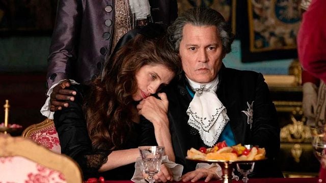 "Es difícil rodar con él. Todo el equipo estaba asustado": Johnny Depp decepcionó a la directora de su última película con su comportamiento noticias imagen