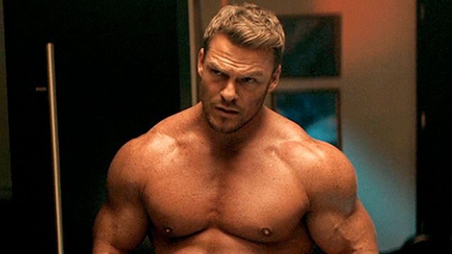 “No es una serie para padres”: El protagonista de 'Reacher' defiende la serie de Prime Video noticias imagen