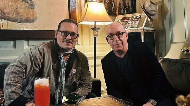 Johnny Depp presume de nueva sonrisa. El actor ha pasado por el dentista y además ha comentado que no guarda odio tras el proceso judicial que atravesó junto a Amber Heard noticias imagen