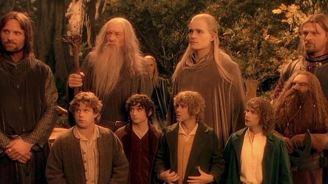 En 2001, una escena de fantasía creó una de las expresiones de apoyo más reconocibles de internet noticias imagen