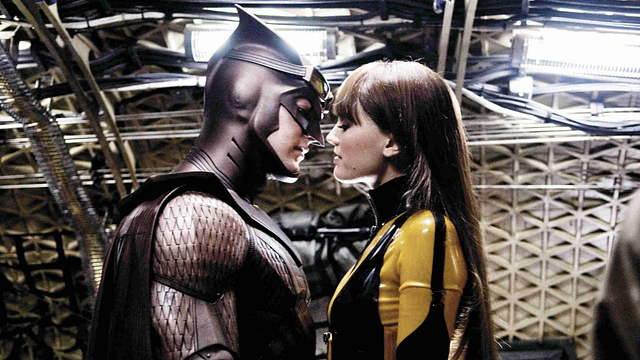 Si te gustó la serie 'Watchmen' de HBO, Zack Snyder dirigió la película hace años y ahora es una obra de culto que puedes tener en Blu-ray noticias imagen