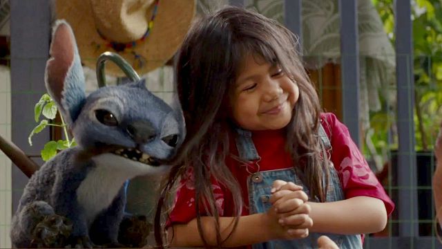 "Disney te odia a ti y a tu familia": El director de 'Lilo & Stitch' responde a las críticas sobre el final de la nueva versión noticias imagen