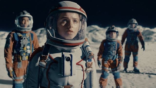 'Crater', la película de ciencia ficción que estuvo en el limbo durante años y que se define como un 'Cuenta conmigo' en el espacio