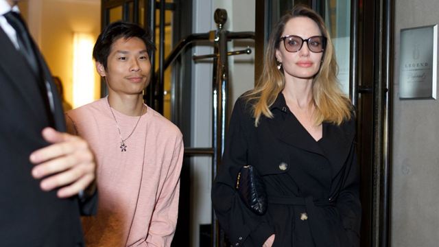 El hijo de Angelina Jolie que ha renegado de su padre y se ha abierto camino en el mundo del arte con solo 19 años