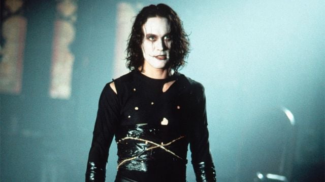 "Por favor, que siga siendo la película de Brandon": el director de 'El cuervo' está en contra del 'reboot' pero el proyecto ha conseguido salir adelante noticias imagen