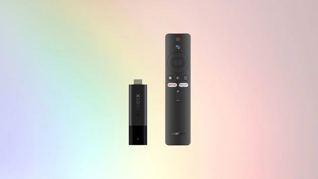 Convierte tu tele tonta en una Smart TV con este ofertón en el Xiaomi Stick 4K: disfruta de tus plataformas de streaming con la mejor calidad de imagen