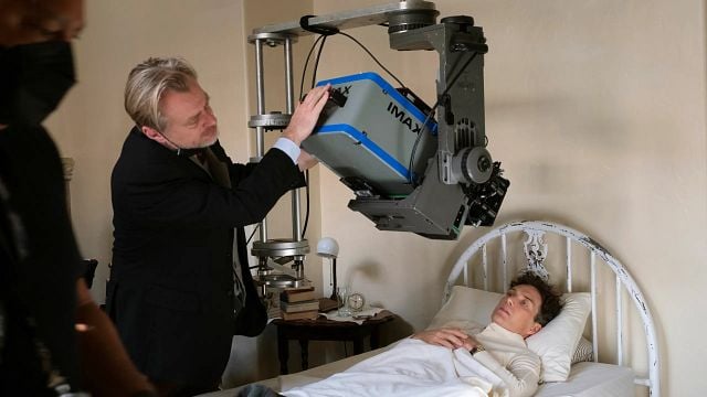 Christopher Nolan estaba harto de parar rodajes por el IMAX, así que su equipo se inspiró en la Fórmula 1 para resolverlo noticias imagen
