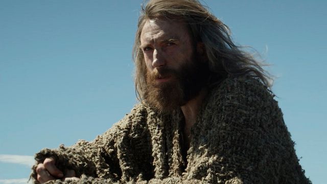 ¿Te diste cuenta de que 'Los Anillos de Poder' da una pista desde el principio sobre la identidad de El Extraño? noticias imagen