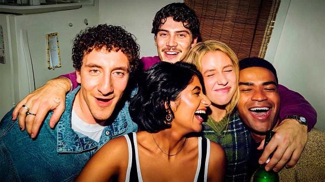 Atención, amantes de la comedia generacional: llega a Disney+ la 'Friends' de la Generación Z noticias imagen