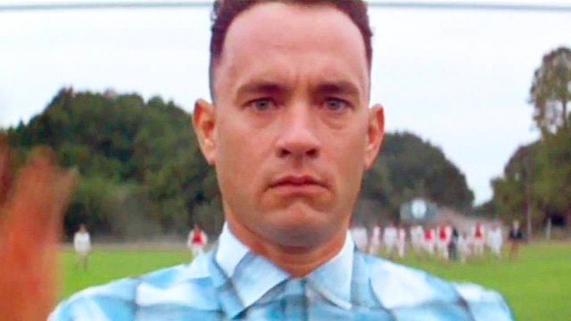 Pasa casi desapercibido, pero Tom Hanks interpreta a un segundo y controvertido personaje en 'Forrest Gump' noticias imagen